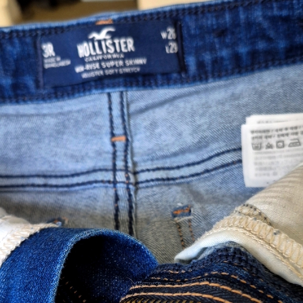 Distressed Jeans